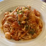 オステリア イル ロカーレ - 色々野菜とチーズのパスタ