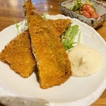三ノ宮高架下市場 - アジフライ肉厚！