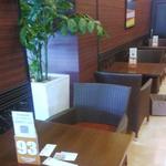 ワールドビュッフェ - 店内二人席