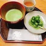 三星園 上林三入本店 - 特製茶団子セット　最上初昔　¥1000