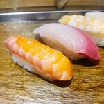 Tsukiji Sushichou - 「おまかせ盛 扇 ＜８貫＞」