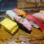 Tsukiji Sushichou - 「おまかせ盛 扇 ＜８貫＞」