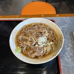 243576353 - 肉蕎麦もある