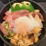 魚丼屋 - 