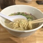 蛤麺しちり - 麺リフト