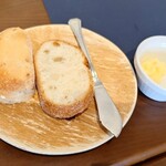 カフェ ムク - パン、バター