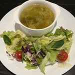 Cafe うさぎや - ランチスープ、サラダ