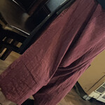 焼きもの家 慶 - バイト生が頼りないときには店長さんがフロアに出て来て対応するのであの不思議な色形の召物を至近距離で観察することができる