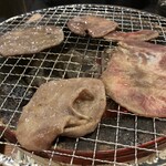 七輪焼肉 安安 - とっとと焼いて