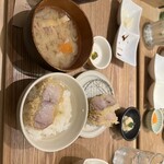 とんかつ成蔵 - 