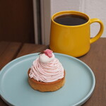 MILLS COFFEE - さくらタルト（590円） アメリカーノ（350円）