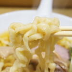手打 親鶏中華そば 綾川 - 自家製麺