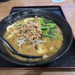 台湾料理 鴻翔 - 担々刀削麺