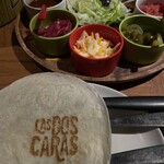 LAS DOS CARAS MODERN MEXICANO Y TACOS - 