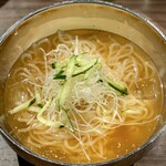 ホルモン コウ - 