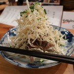 KARASUMIYA - ・鮮魚のバリバリサラダ 酢〆鰯