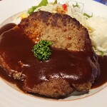 コーヒープラザイースト - 料理写真:・赤牛ハンバーグ