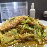 カルダモン． - 