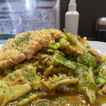 カルダモン． - 