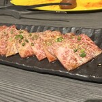焼肉と薬膳 味ノ輪 - 
