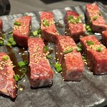 焼肉と薬膳 味ノ輪 - 