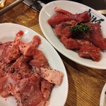 羊肉炭火焼 肉汁屋 - 