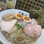 麺屋 春花 - 料理写真:特製鯖醤油麺