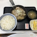 Yoshinoya - ねぎ塩豚定食