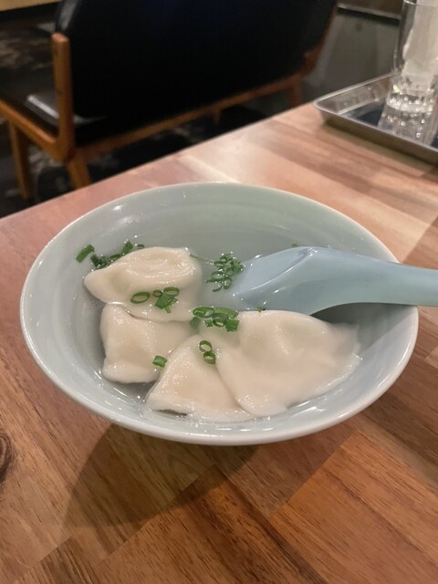洒落な居酒屋系？宇都宮の餃子屋さん』by meast_meal : ぎょうざ 典典