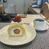 コーヒー&ケーキ・スタンド・ルル