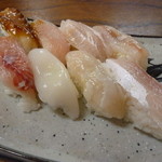 Juuenzushi - 「上寿司(450円)」