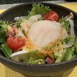 Hambagu Suteki Matsukiya - サラダ