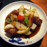 中国料理 伊万里 - ハーブ三元豚の黒酢豚