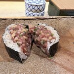 鮨　まつ本 - トロタク巻き