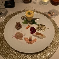 重慶飯店 麻布賓館 - 