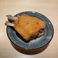 地葉 栄 - 