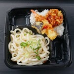 ディオ - 麺セット(天丼) (税抜)198円 →開封後、ダシをかけました (2024.04.21)