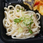 ディオ - かけうどん ※拡大 (2024.04.21)