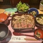 ビフテキ重・肉飯 ロマン亭 - 