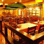 ナポリの下町食堂 -  
【隠れ家】ナポリの下町地下に広がる隠れ家イタリアン空間♪イタリアのナポリをイメージした店内は女性人気も◎