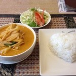 サバイ - レッドカレー