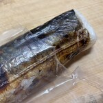 石田魚店 - 料理写真:焼き鯖鮨・真空パックでお届け
