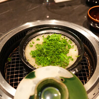 YORONIKU TOKYO AZABUDAIHILLS - 花山椒を加えてのもつなべ