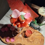 Chocolaterie&Bar ROND-POINT by Hirofumi Tanakamaru - ■薔薇香る苺のパフェ(2024.4月)