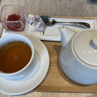 ゴドノフ東京 丸ビル店 - 