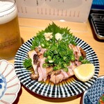 天ぷらスタンド ポンキチ酒店 - 地鶏のモモたたき