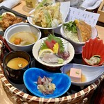 お食事処 楽 昭和店 - 花かご御膳
