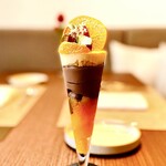 Furansu Ryouri Asshu - 季節のフルーツパフェ