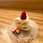 創作料理Ryota  - ショートケーキ