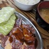 Koke Kokko Kyouwakoku - 平日限定の平飼い鶏ランチ（親鶏のかため）ライス、味噌汁、沢庵付で720円（税込み）♪